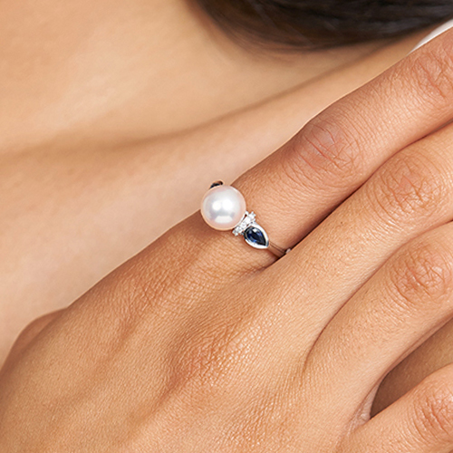 14K White Gold Akoya Cultured Pearl And Bezel Set Sapphire Ring