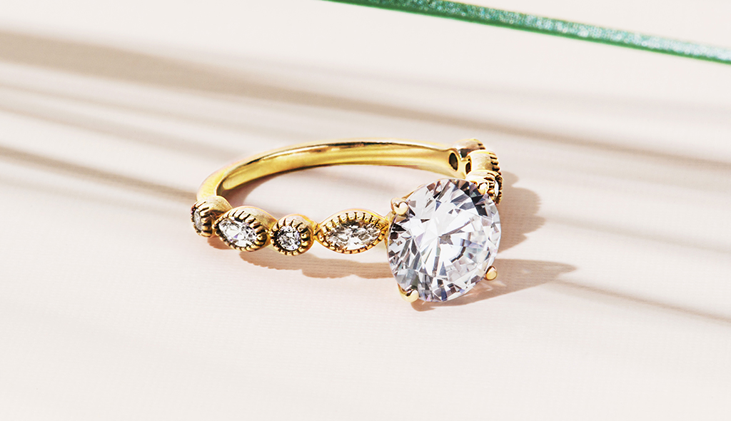 Cover-Blog-Yellow-gold-engagement-rings