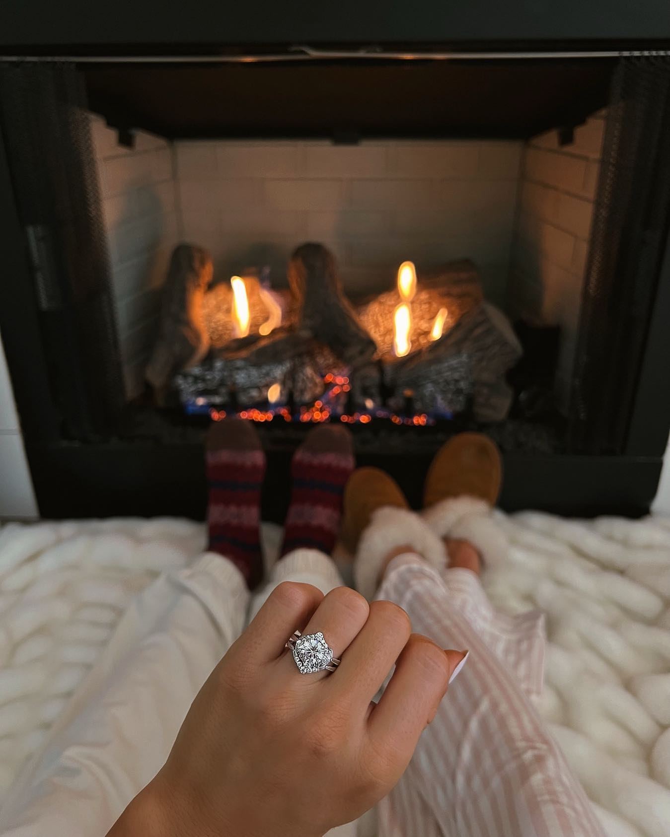 Insert us here ❄ (we'll take the sparklers too!)
💍rings: Engagement Ring in Platinum 1.8mm Width Band + Platinum Vintage Inspired Glamour Frame Diamond Wedding Ring
.
.
.
#jamesallen #jamesallenrings #diamond #diamonds #diamondring #engaged #engagement #engagementring #isaidyes #ringinspo #holidayseason #winter #winterstyle #winterengagement