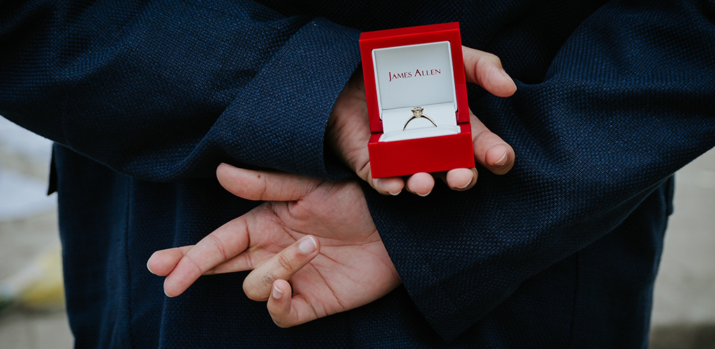 7 Ways to Drop A Hint and Get Your Perfect Engagement Ring