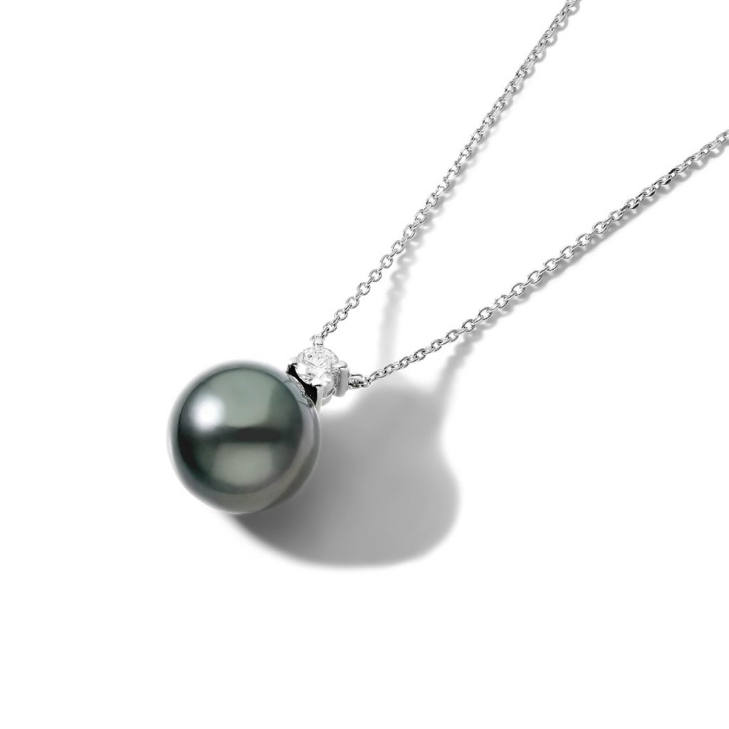 14K White Gold Tahitian Cultured Pearl And Diamond Necklace (10.0-11.0mm)
