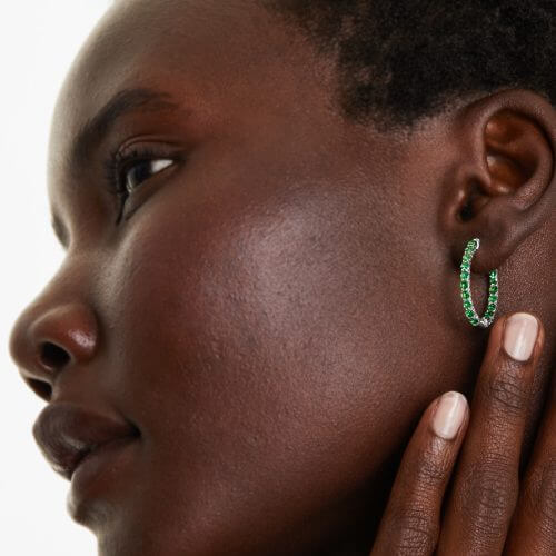 7 Reasons To Wear Hoop Earrings