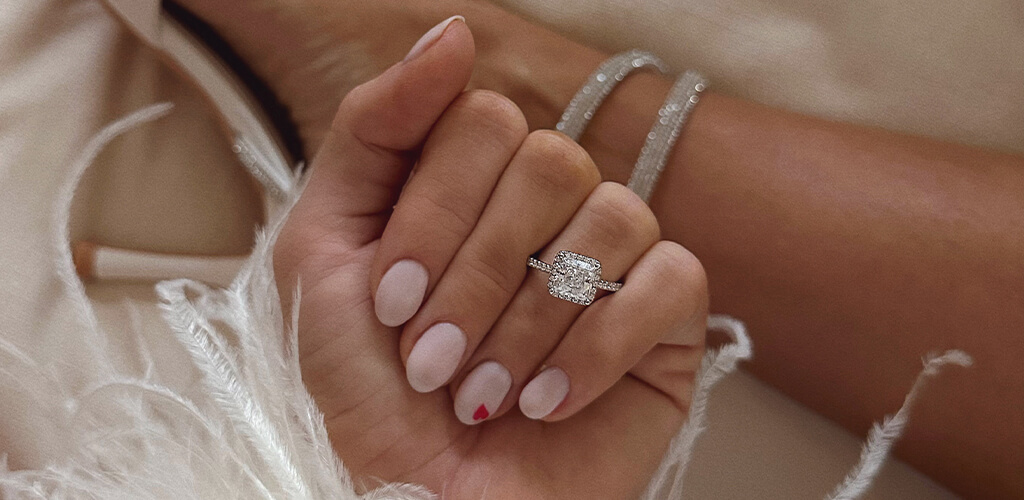 Princess cut diamond ring