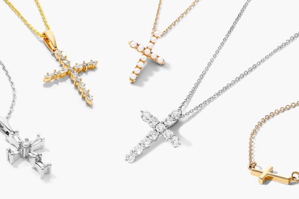 Cross-Necklace-Styles