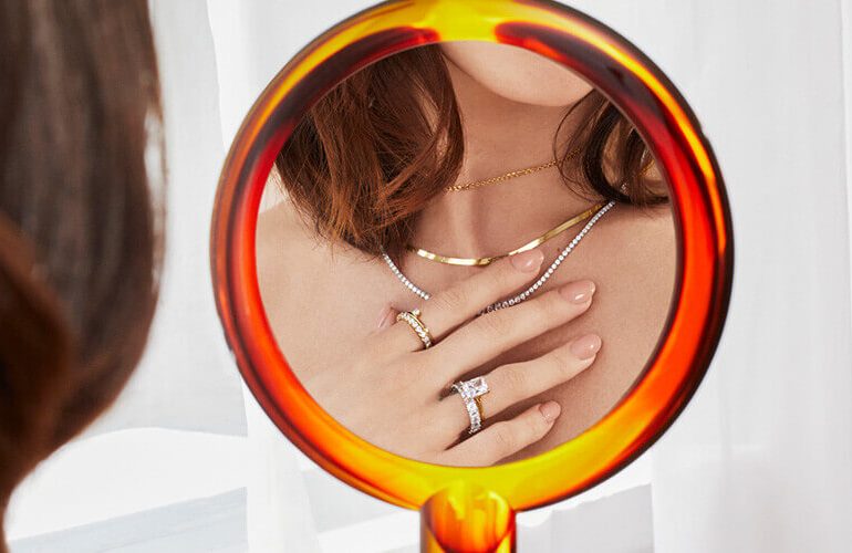 A Guide To Buying Jewelry For Yourself