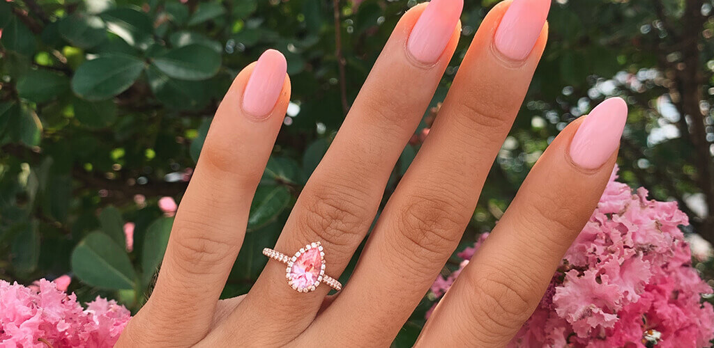 14K Rose Gold Pavé Halo And Shank Diamond Engagement Ring (Pear Center)